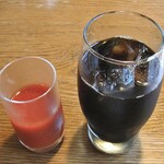 カテッジイン・レストラン - 「朝食セット フレンチトースト」のトマトジュース ＆ アイスコーヒー