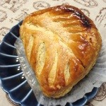 ブーランジュリーヨシオカ - ショソン・オ・ポンム