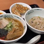 日高屋 - ラ・餃・チャセット