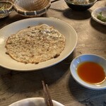 権八 - 権八風 餃子ピザ