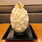 かき氷削太郎 - 横からの図