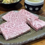 焼肉 初栄 - 