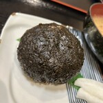 和定食 滝太郎 - 岩海苔のおにぎり