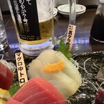 炭火焼 海ごはん サカナヨロコブ - 本まぐろ入り刺し盛り