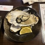 炭火焼 海ごはん サカナヨロコブ - 牡蠣焼き