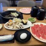 牛しゃぶ牛すき食べ放題 但馬屋 ららぽーと愛知東郷店 - 