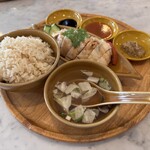 シンガポール海南鶏飯 水道橋店 - 