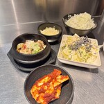 炭火焼ホルモンぐう - 