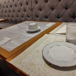 資生堂パーラー サロン・ド・カフェ - 奥の席テーブルセッティング