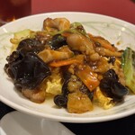 中国料理　白鳳 - 木耳と豚肉の玉子炒め定食（1150円）