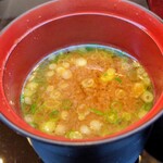 THE SUSHI TOKYO 旬 - 止め椀の赤だし
      