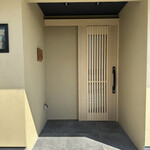 らぁめん鴇 - 店舗入り口