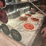 SAVOY とまととちーず店 - 目の前で作ってるこのライブ感がまた、たまらん！