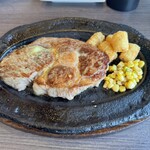 PUB LOUNGE EMERALD - 