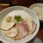 ふく流らーめん 轍 - 