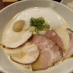 ふく流らーめん 轍 - 