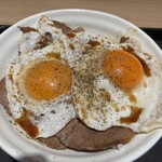 松屋 - 料理写真:今治焼豚玉子飯 玉子の焼き加減が絶妙!