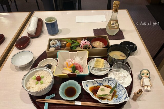 Ikuo Hankyu Sanbangai Ten