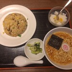 四川乃華 - 