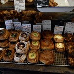 丸山パン - 料理写真:パン