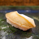 にぎり鮨 一五〇 - 鮑