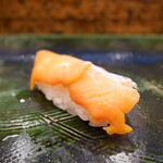 にぎり鮨 一五〇 - 赤貝