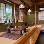 手打ちうどん・そば 子亀 - 店内