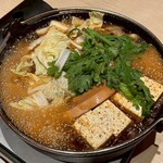 個室 和牛すき焼き 霜降り - 