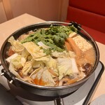 個室 和牛すき焼き 霜降り - 