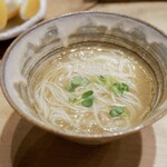 鳥しき - 鶏スープのにゅうめん