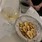 bound - ワイン、コーヒー、シナモンバナナチップ