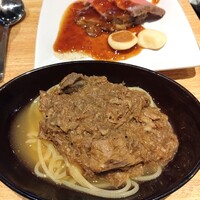 リュクス ダイニング ハプナ - 