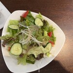 アリンガ - ランチのサラダ