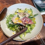 Pizza 4P's - 季節の有機ファームサラダ　ハーフサイズ