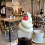 天然酵母の食パン専門店 つばめパン ＆Milk - 