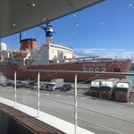 千葉ビール園 - 観測船しらせ