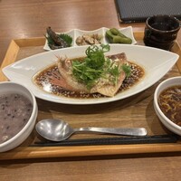 豊栄 - 