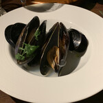 Désirée GINZA AUXAMIS - 