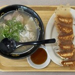 天下一品 - 塩ラーメン＆羽根付き餃子