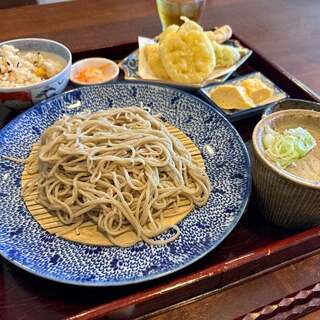 蕎麦とお酒 ごゆるり_1