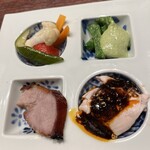 笑龍 - 右下よだれ鶏最高　何故鶏肉フワフワなのか？