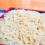 やぶ善 - そのままいただいても、小麦の風味と甘さを感じられる、絶品”中華麺”。