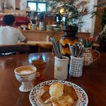 COFFEE AND BAKED LOCASA - 