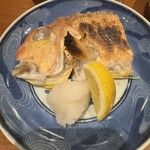 お酒と食事 うり - ぐじ（甘鯛）の塩焼き