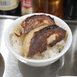 餃子の肉太郎 - 