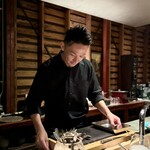 クイント - 内観