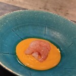 クイント - 甘エビのトマトサラダ