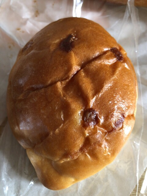 大きなパン BOULANGERIE yanagawa （ブーランジュリー ヤナガワ） - 神沢