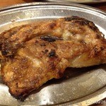 骨付鳥 一鶴 - 2014.9.28(日)21時　遅い夕食　ひな鳥とおにぎり(塩辛くない)