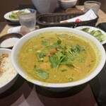 エムエム タイ - 